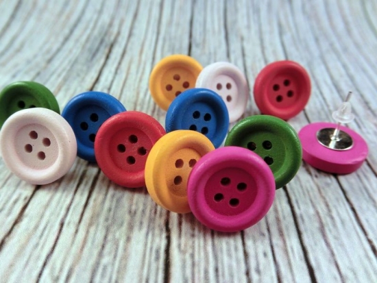 Preview: Bunte, einfache Holz Knopf Ohrstecker Natur Button